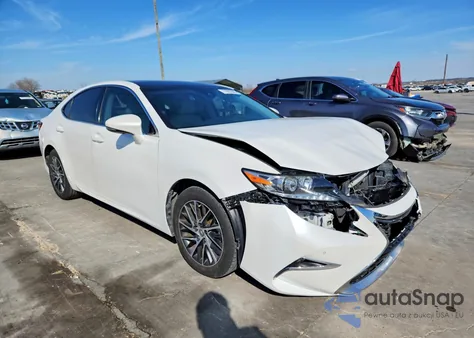 2017 Lexus Es 350 z USA, uszkodzony, nr VIN 58ABK1GG1HU064553